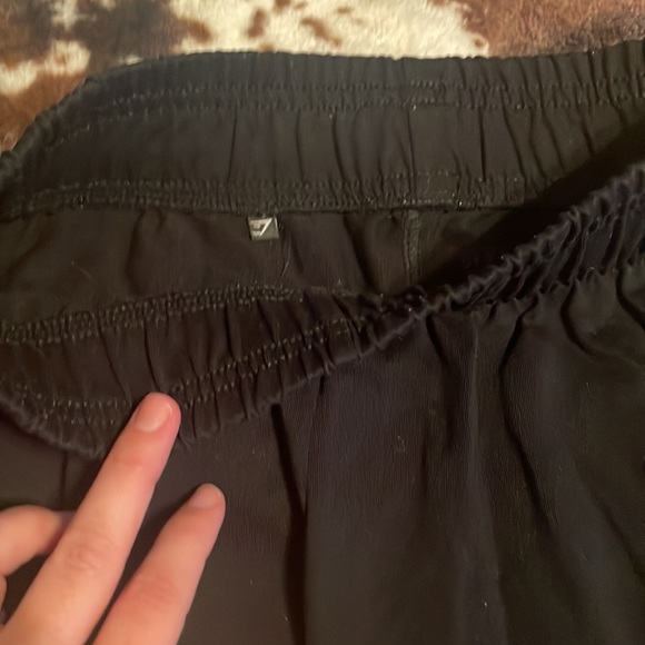 Gymshark Ark Leggings - Picture 2 of 2